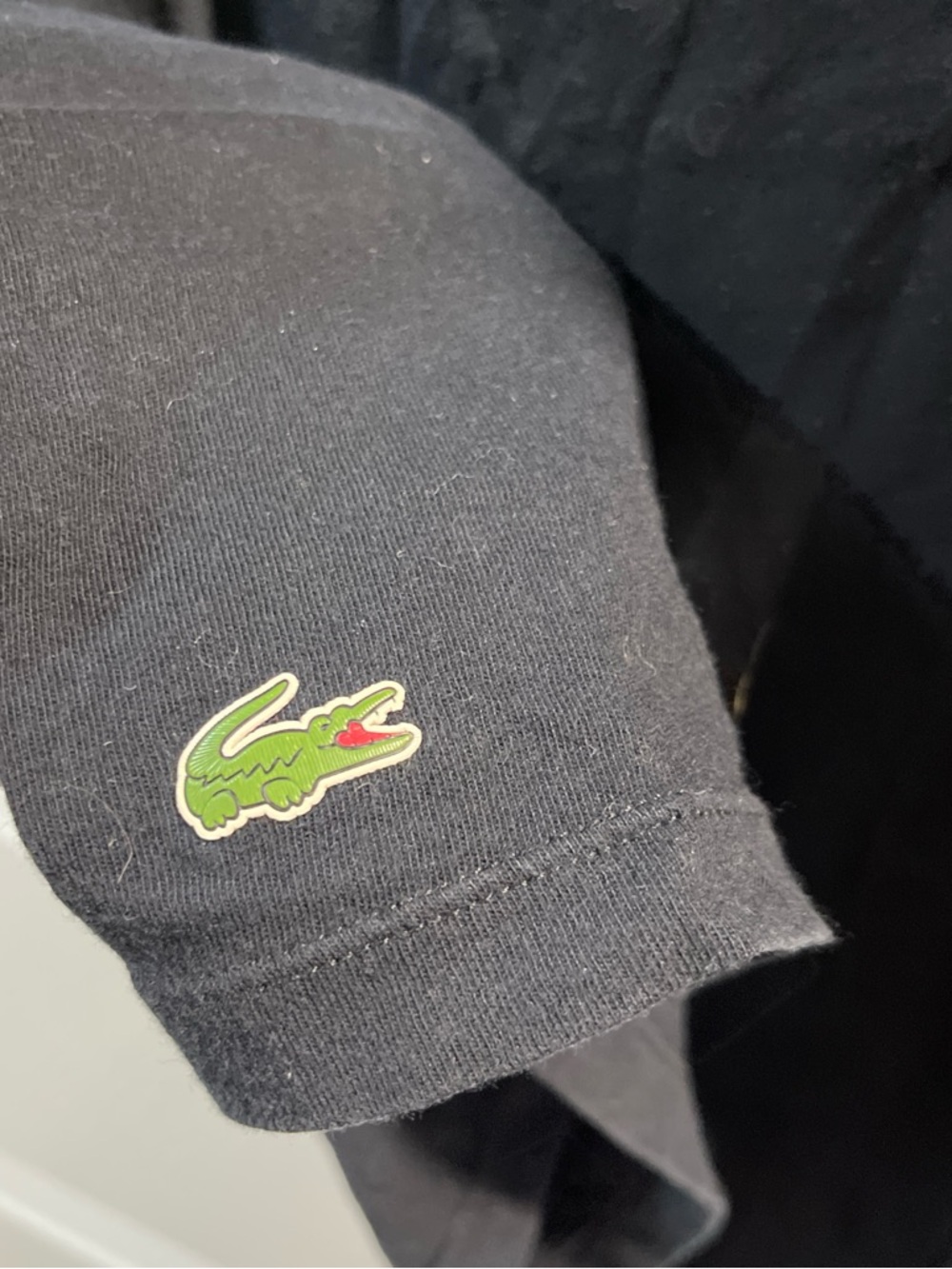 Lacoste Men’s Short Sleeve Crew Neck T-Shirt in Black Have One Spot - Picture 5 of 5